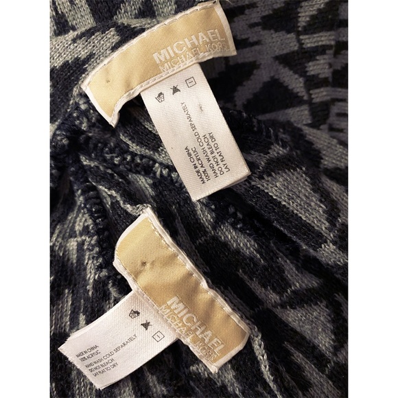 Michael Kors Hat & Scarf Set - Picture 2 of 4